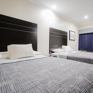 Queen Room Two Queen Beds